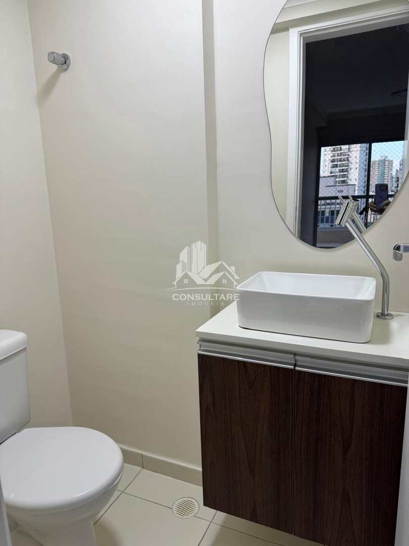 Apartamento para alugar com 3 quartos, 111m² - Foto 23