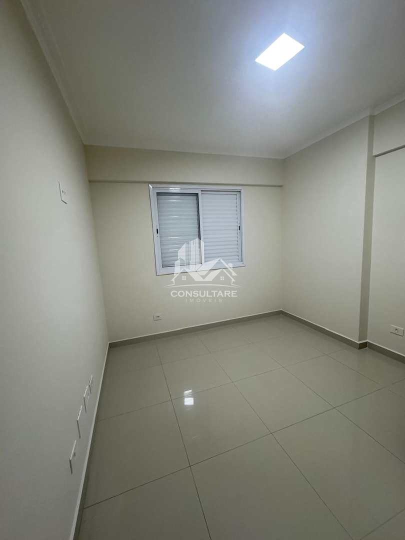 Apartamento para alugar com 3 quartos, 111m² - Foto 18