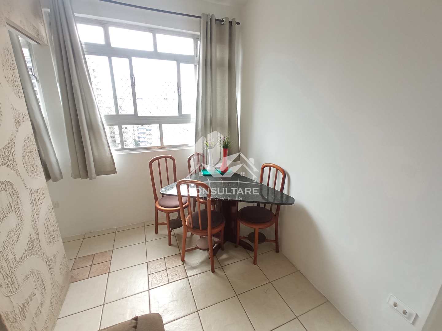 Apartamento para alugar com 1 quarto, 45m² - Foto 2
