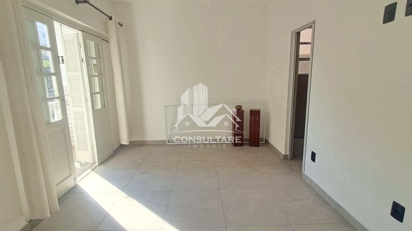 Apartamento para alugar com 3 quartos, 100m² - Foto 11