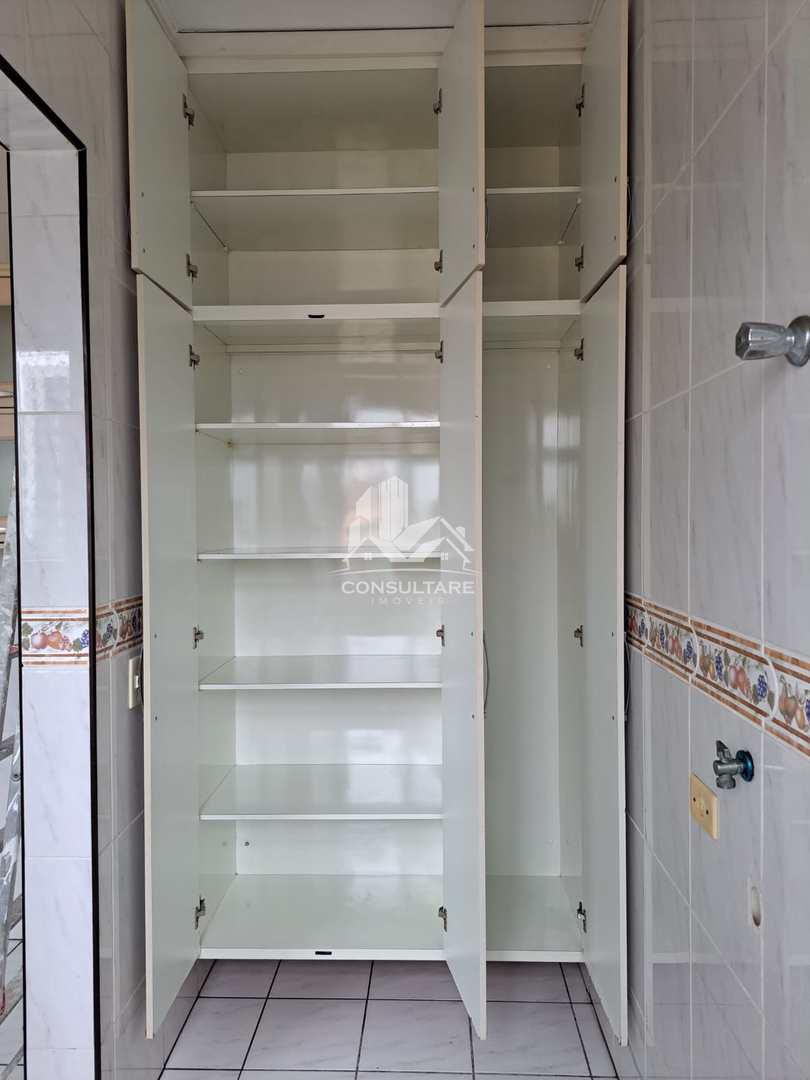 Apartamento para alugar com 2 quartos, 70m² - Foto 27