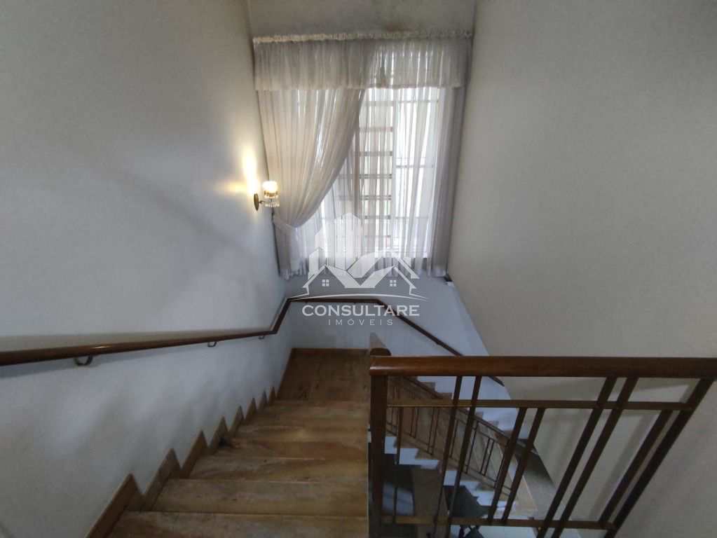 Casa para alugar com 6 quartos, 480m² - Foto 14