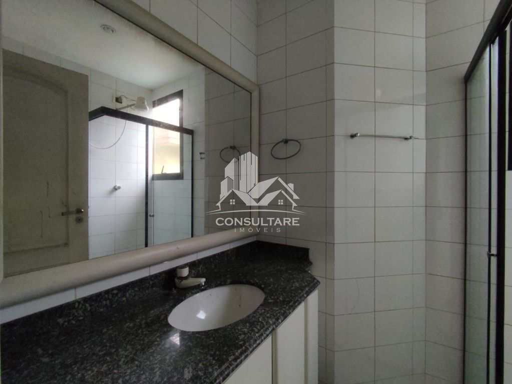 Casa para alugar com 6 quartos, 480m² - Foto 51