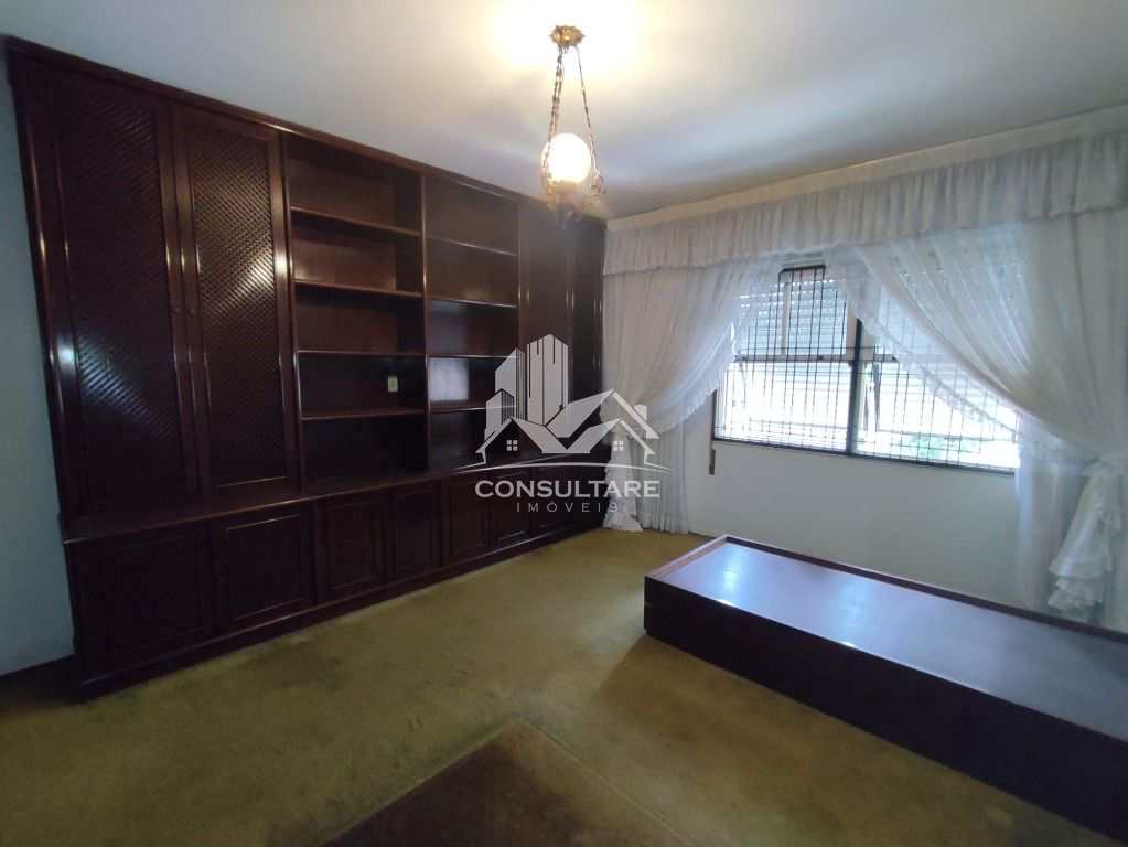 Casa para alugar com 6 quartos, 480m² - Foto 22