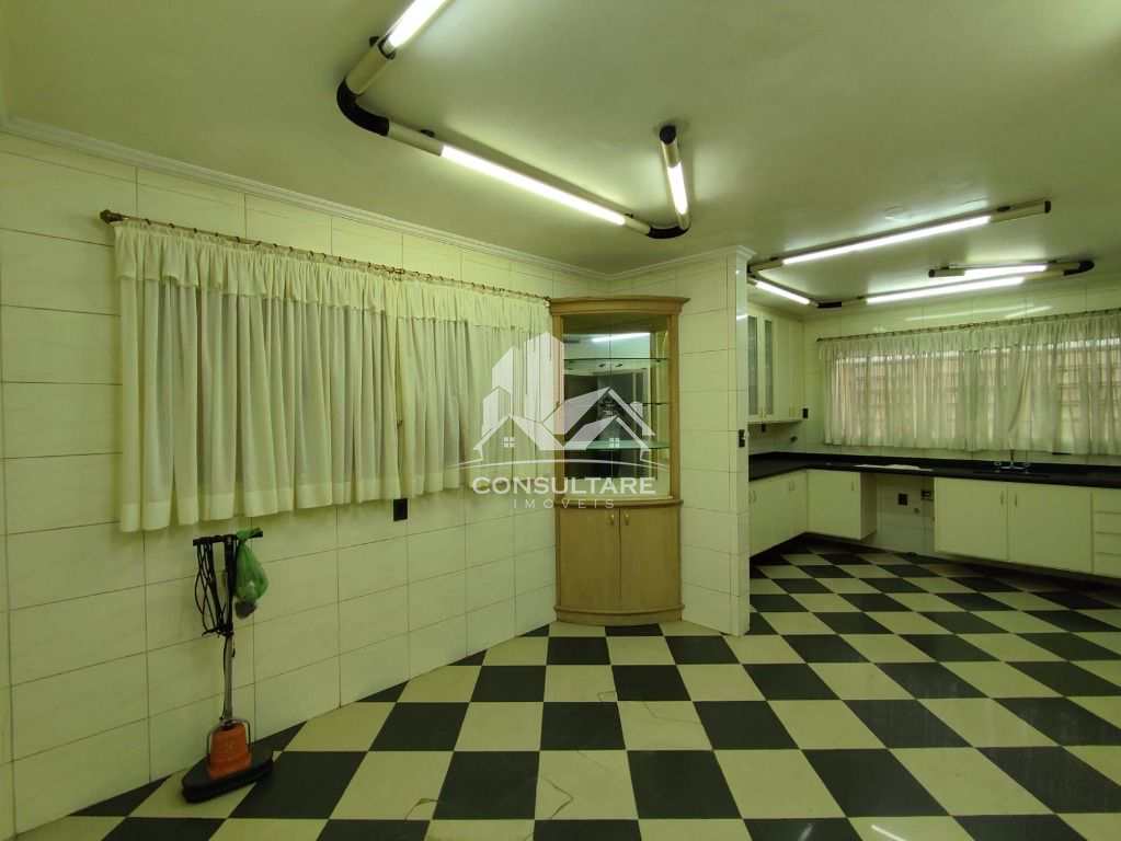 Casa para alugar com 6 quartos, 480m² - Foto 25
