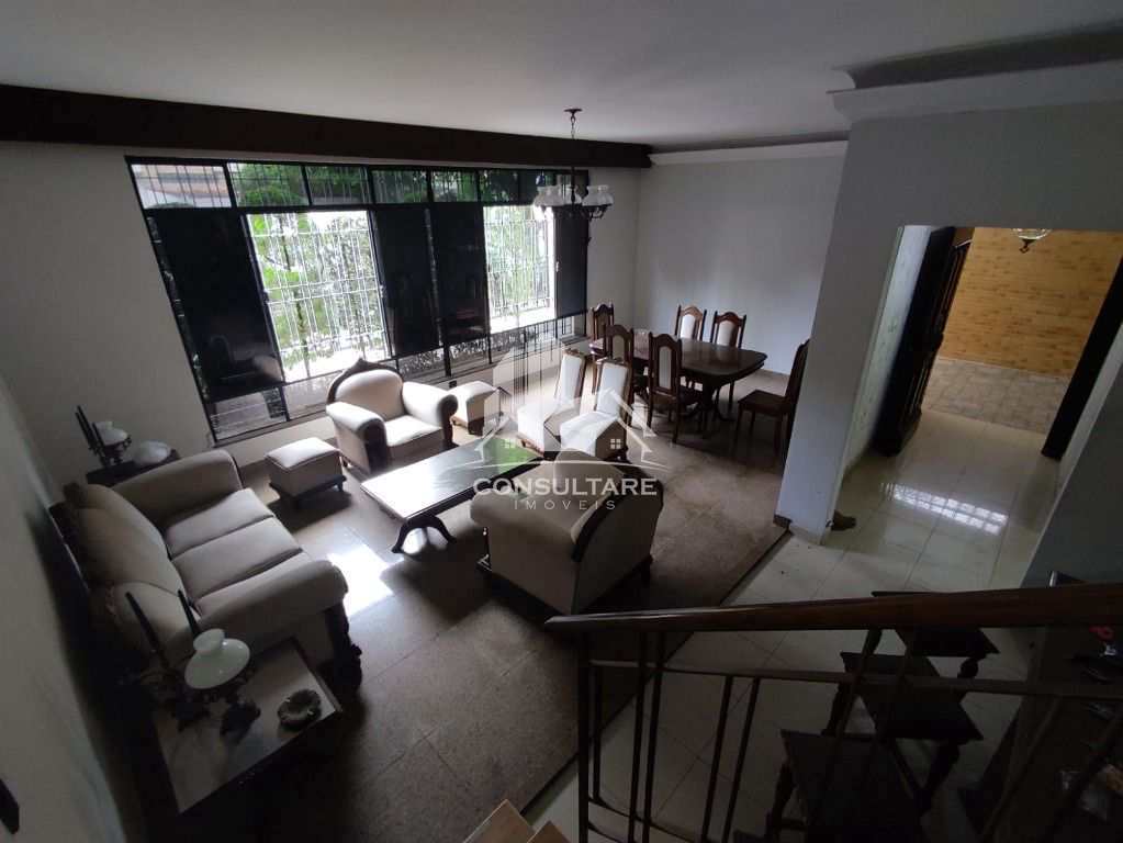 Casa para alugar com 6 quartos, 480m² - Foto 7