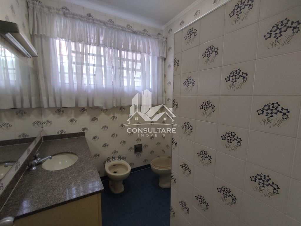 Casa para alugar com 6 quartos, 480m² - Foto 20
