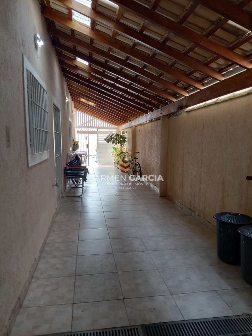 Casa à venda com 3 quartos, 113m² - Foto 4