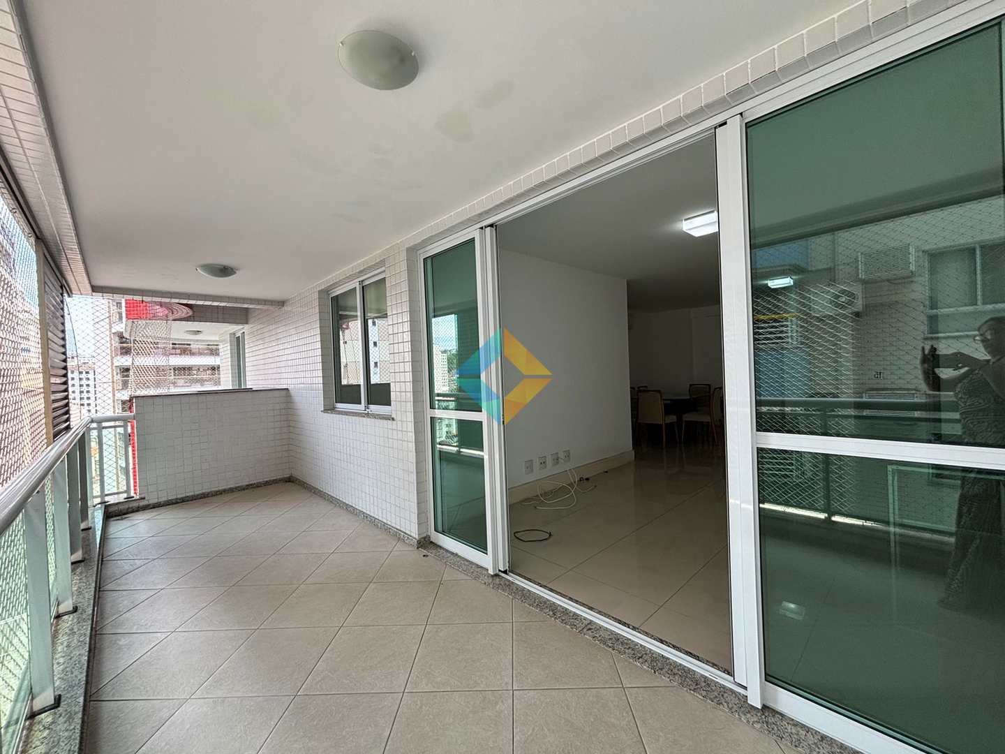 Apartamento à venda com 3 quartos, 130m² - Foto 14