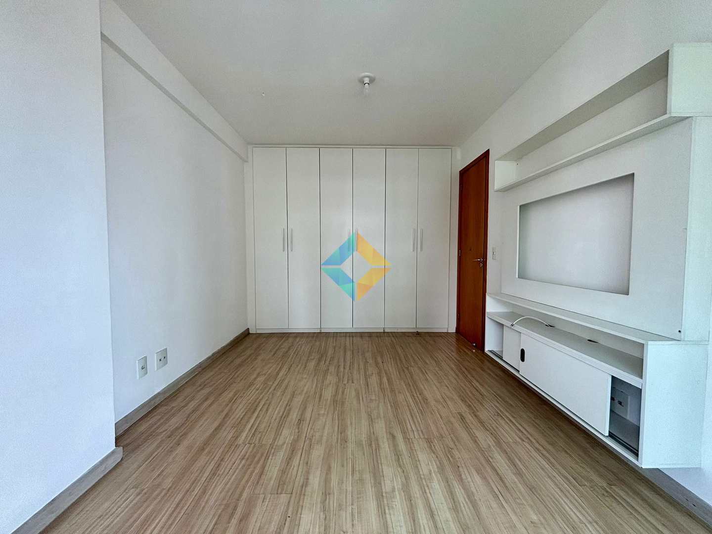 Apartamento à venda com 3 quartos, 130m² - Foto 27