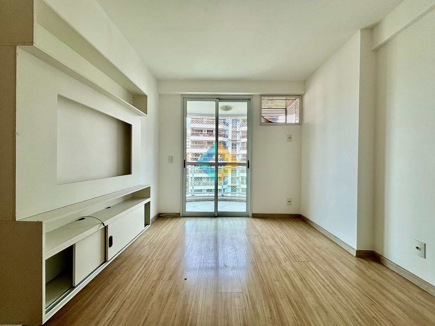 Apartamento à venda com 3 quartos, 130m² - Foto 29