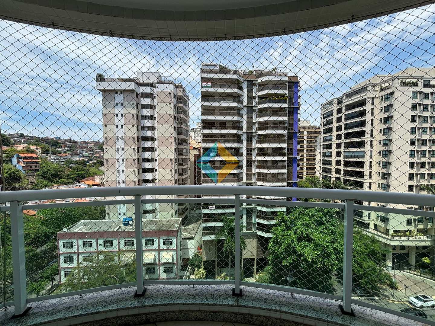 Apartamento à venda com 3 quartos, 130m² - Foto 18