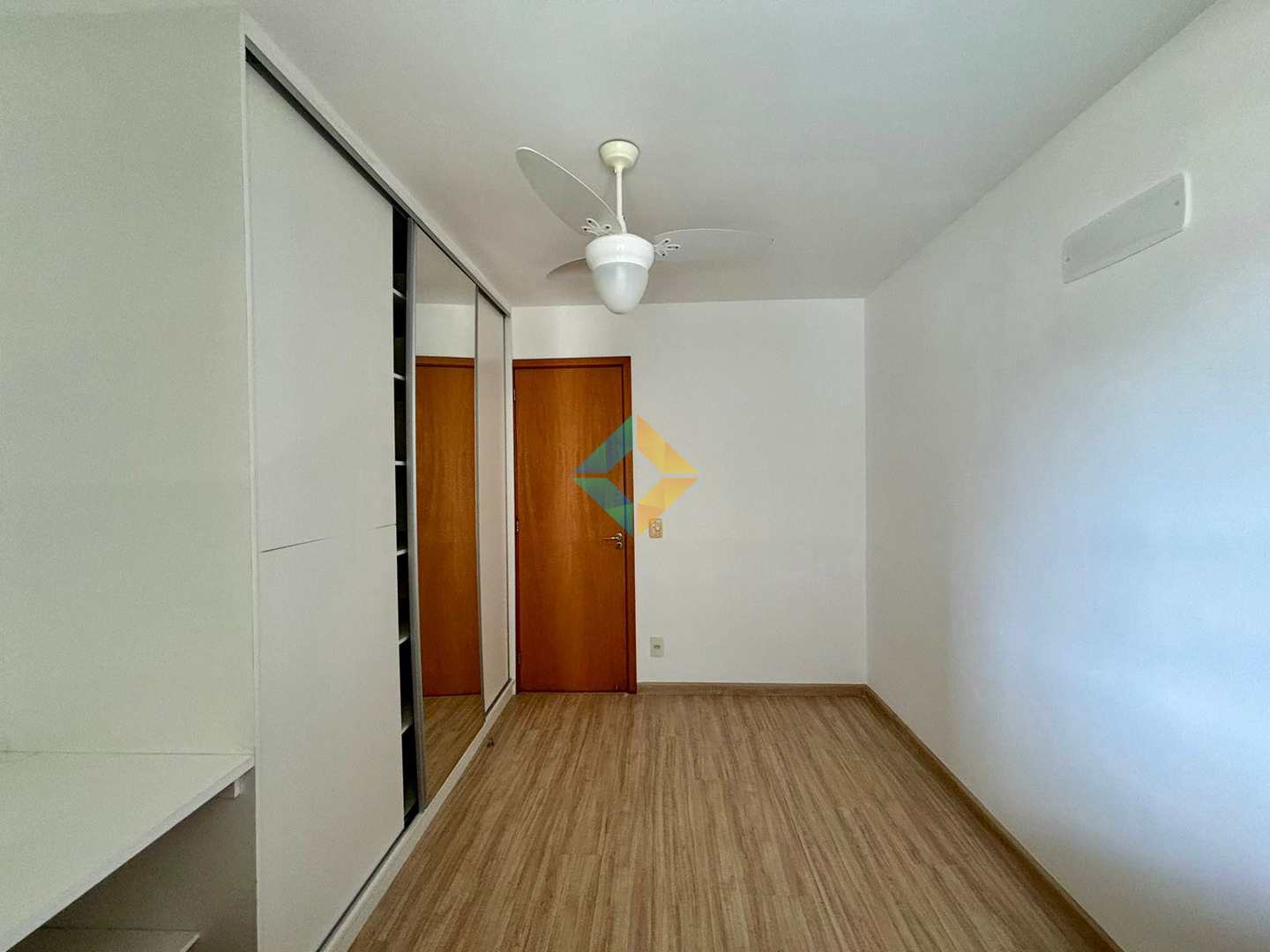 Apartamento à venda com 3 quartos, 130m² - Foto 24