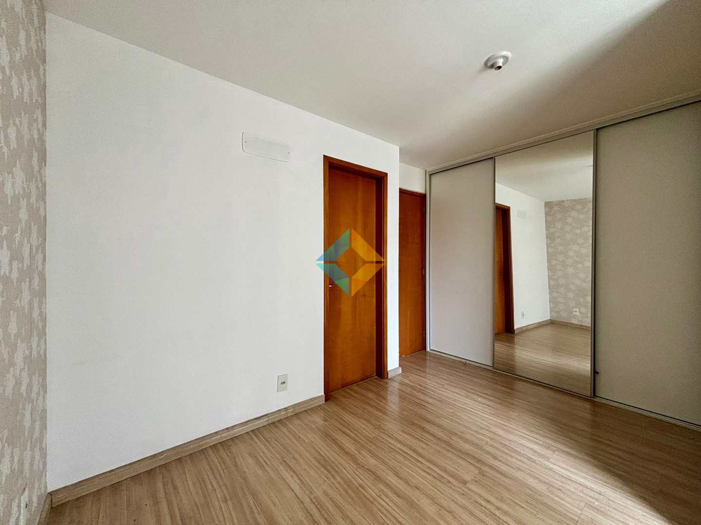 Apartamento à venda com 3 quartos, 130m² - Foto 25