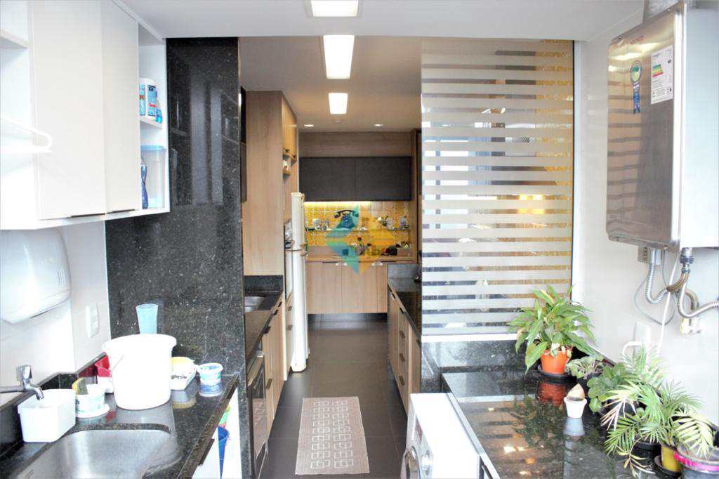 Apartamento à venda com 4 quartos, 180m² - Foto 26