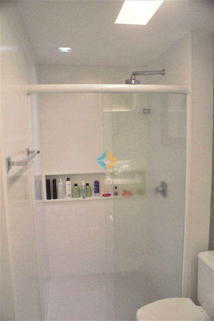 Apartamento à venda com 4 quartos, 180m² - Foto 10