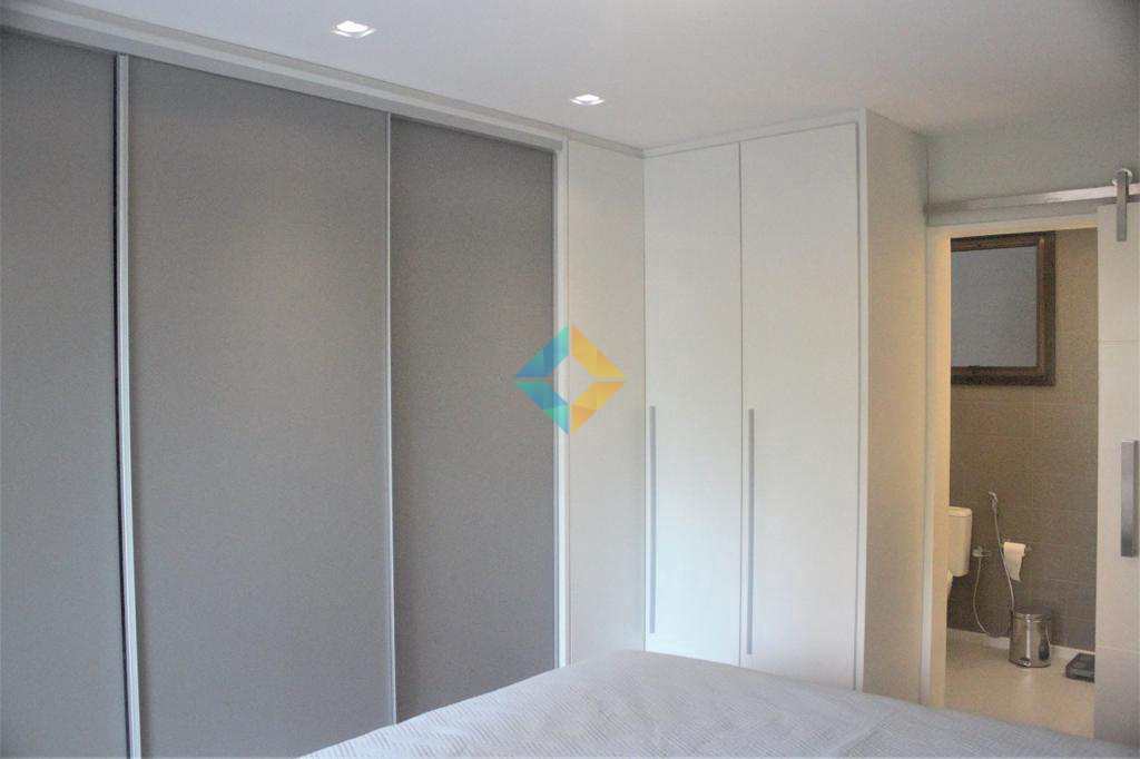 Apartamento à venda com 4 quartos, 180m² - Foto 8