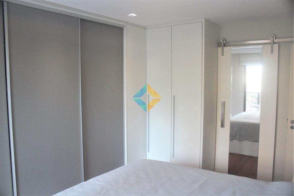 Apartamento à venda com 4 quartos, 180m² - Foto 9