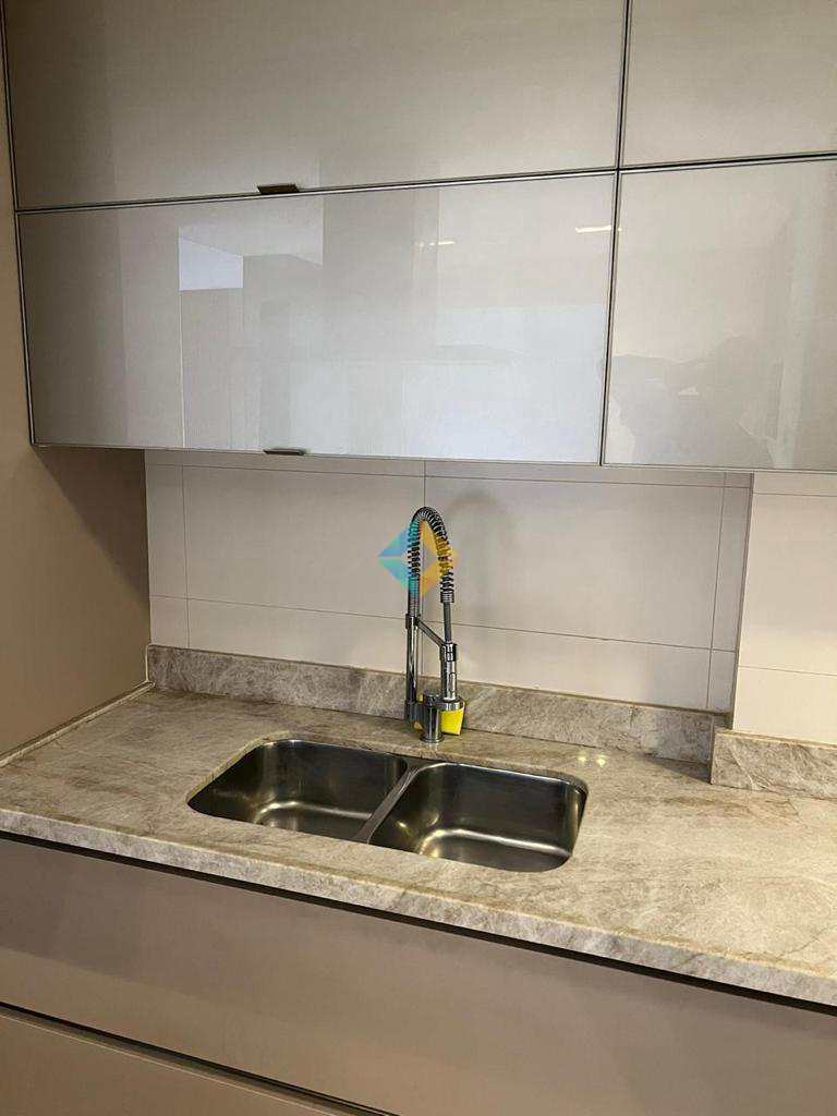 Apartamento à venda com 3 quartos, 140m² - Foto 19