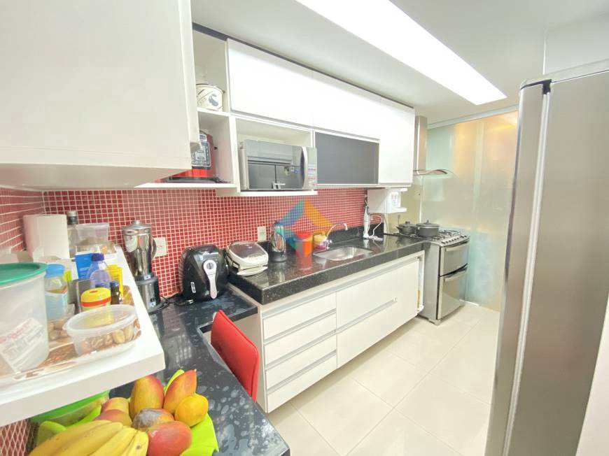 Apartamento à venda com 3 quartos, 105m² - Foto 17