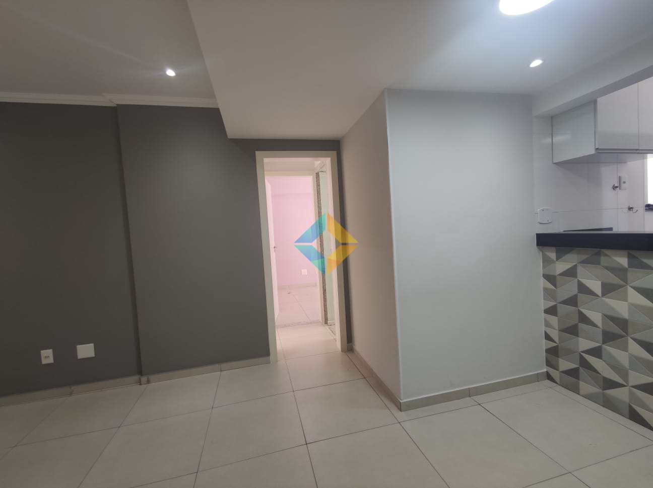 Apartamento à venda com 2 quartos, 65m² - Foto 6