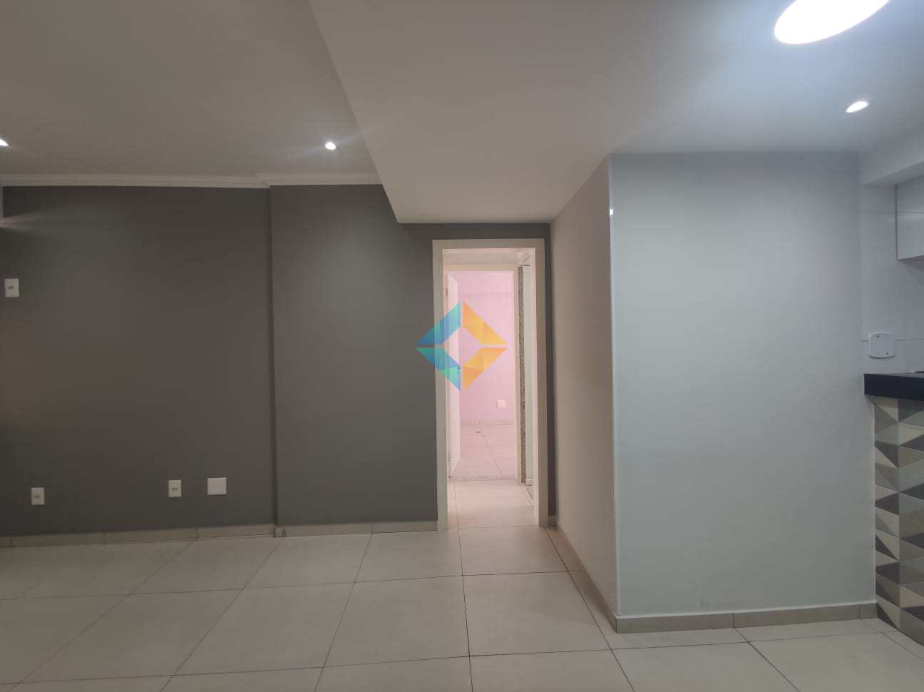 Apartamento à venda com 2 quartos, 65m² - Foto 5