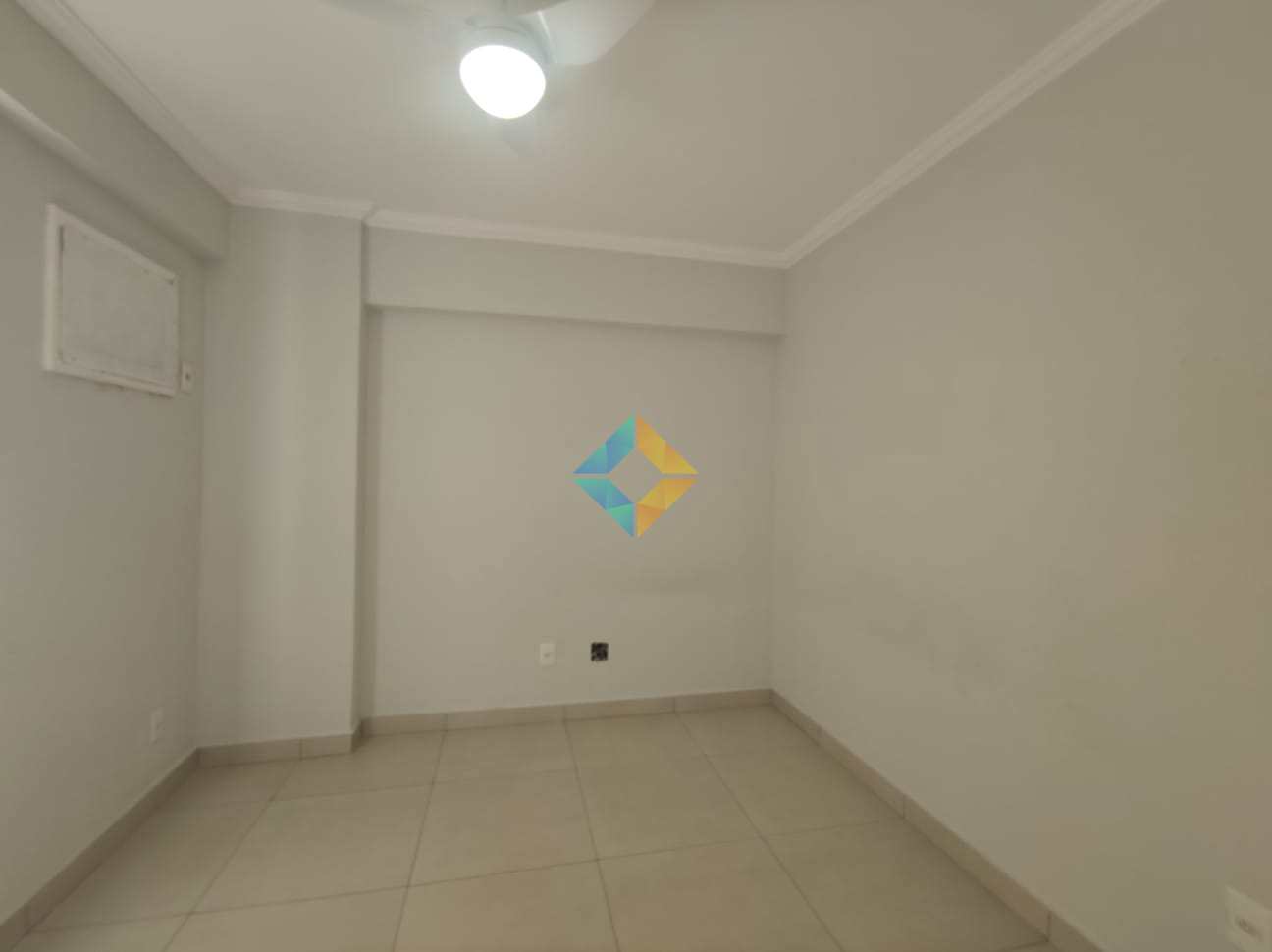 Apartamento à venda com 2 quartos, 65m² - Foto 18