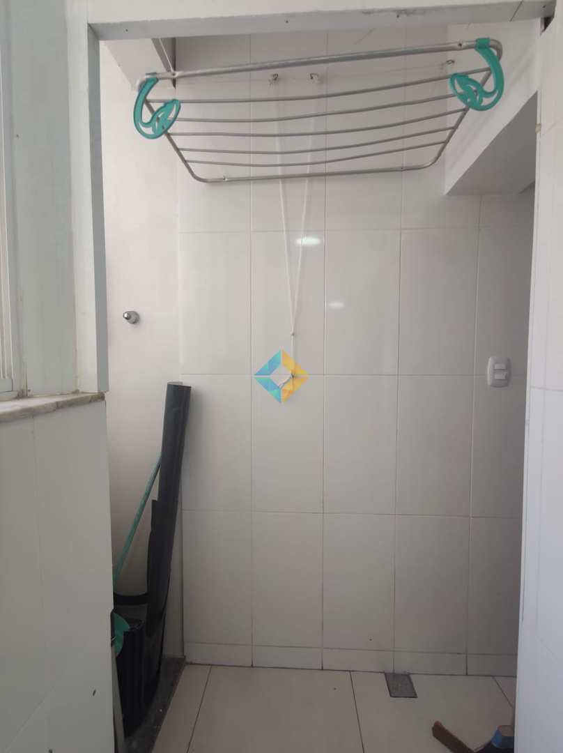 Apartamento à venda com 2 quartos, 65m² - Foto 26