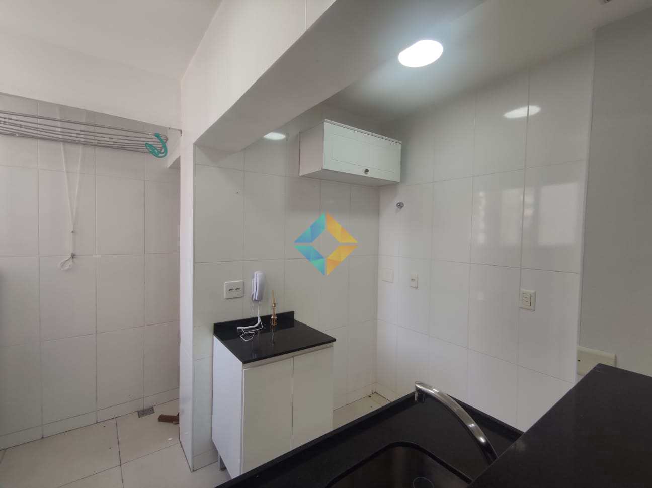 Apartamento à venda com 2 quartos, 65m² - Foto 13