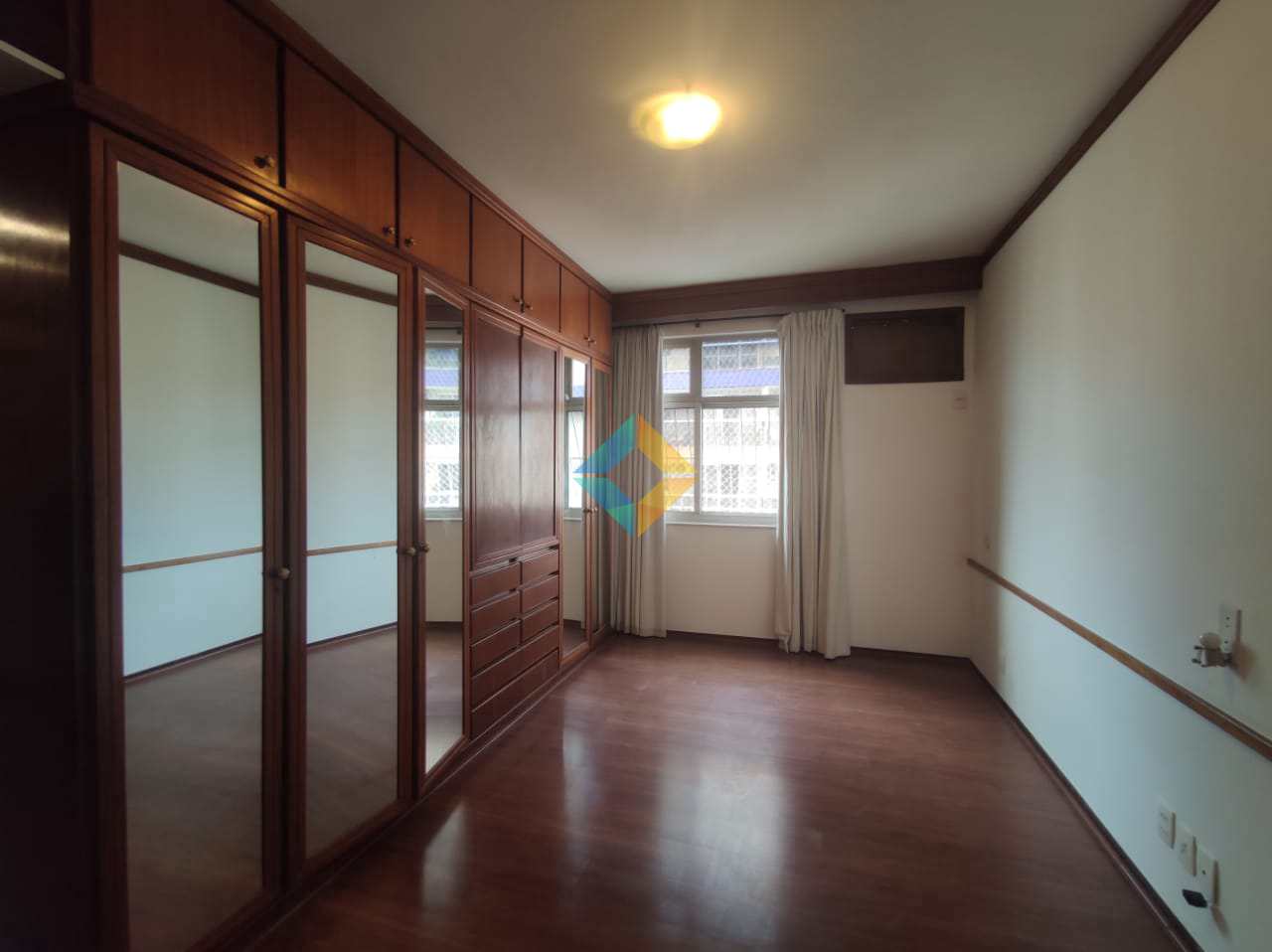 Apartamento à venda com 3 quartos, 140m² - Foto 12