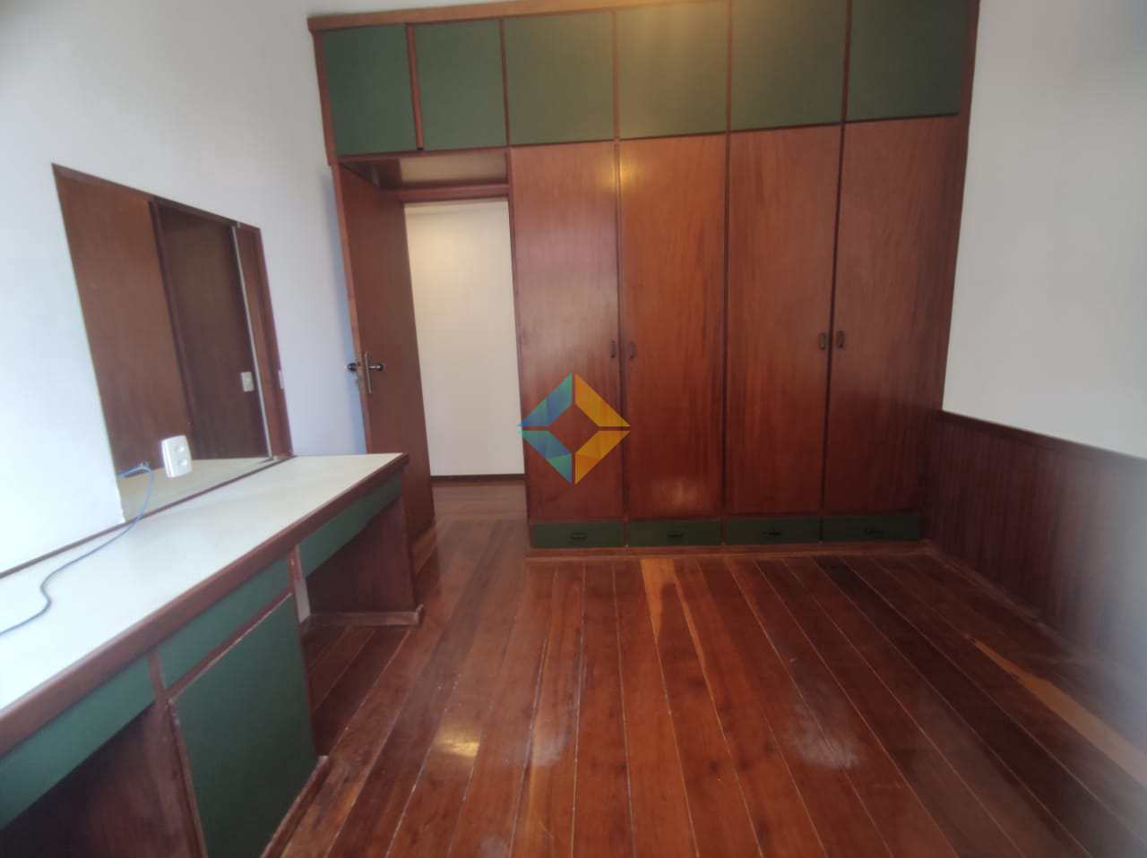 Apartamento à venda com 3 quartos, 140m² - Foto 17