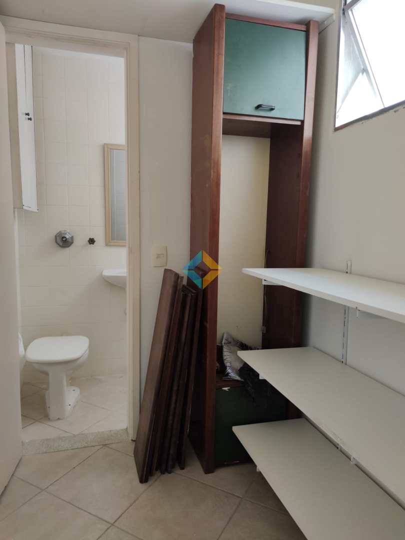 Apartamento à venda com 3 quartos, 140m² - Foto 26