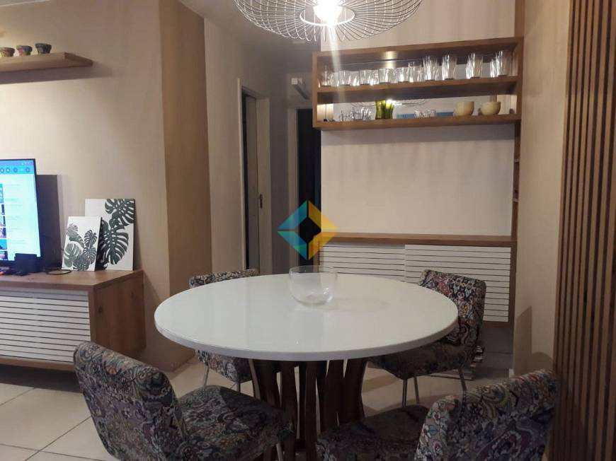 Apartamento à venda com 2 quartos, 87m² - Foto 5