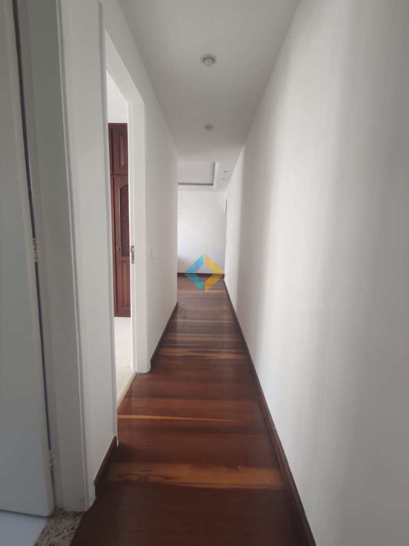 Apartamento à venda com 2 quartos, 75m² - Foto 5