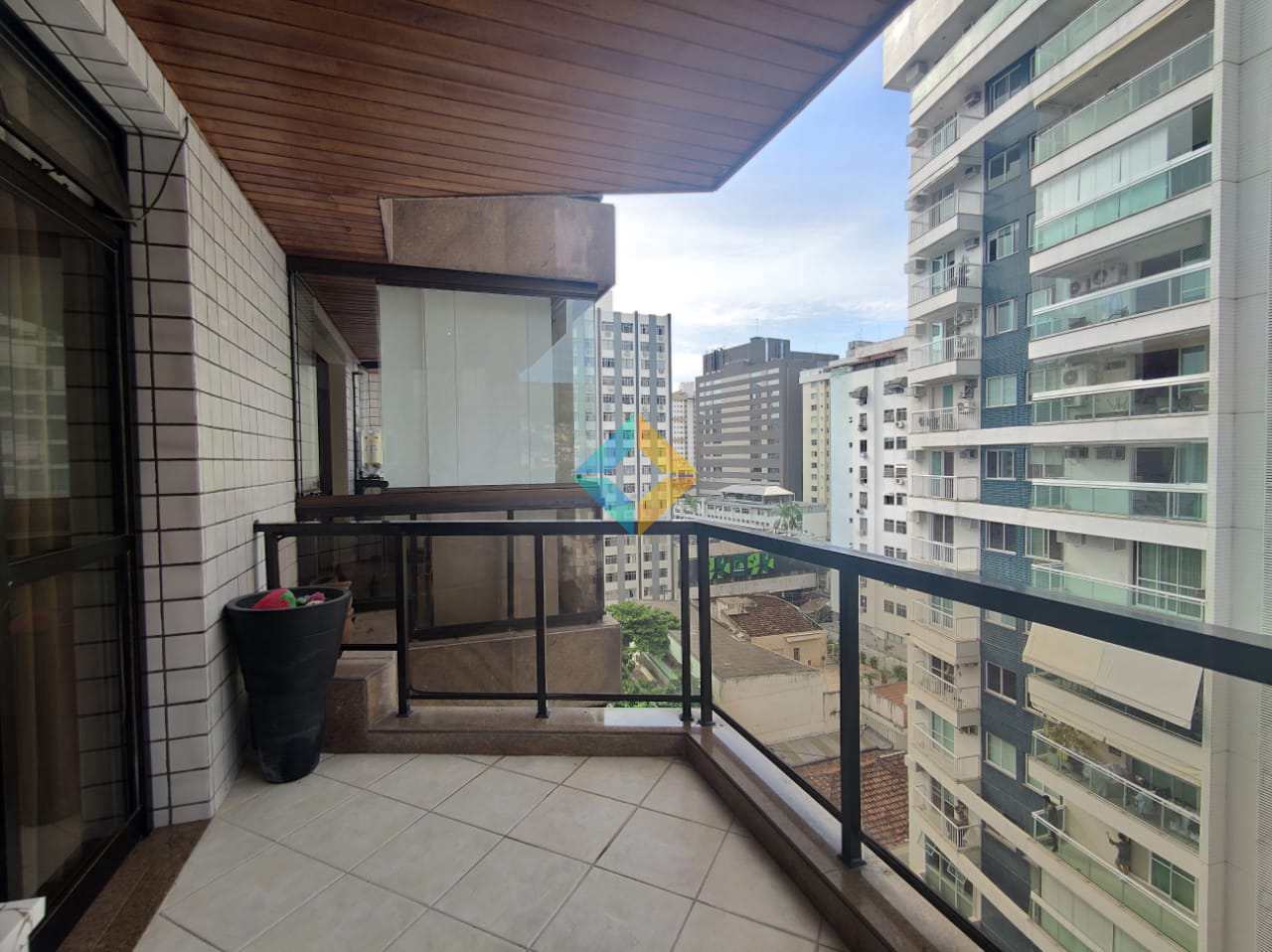 Apartamento à venda com 4 quartos, 220m² - Foto 31