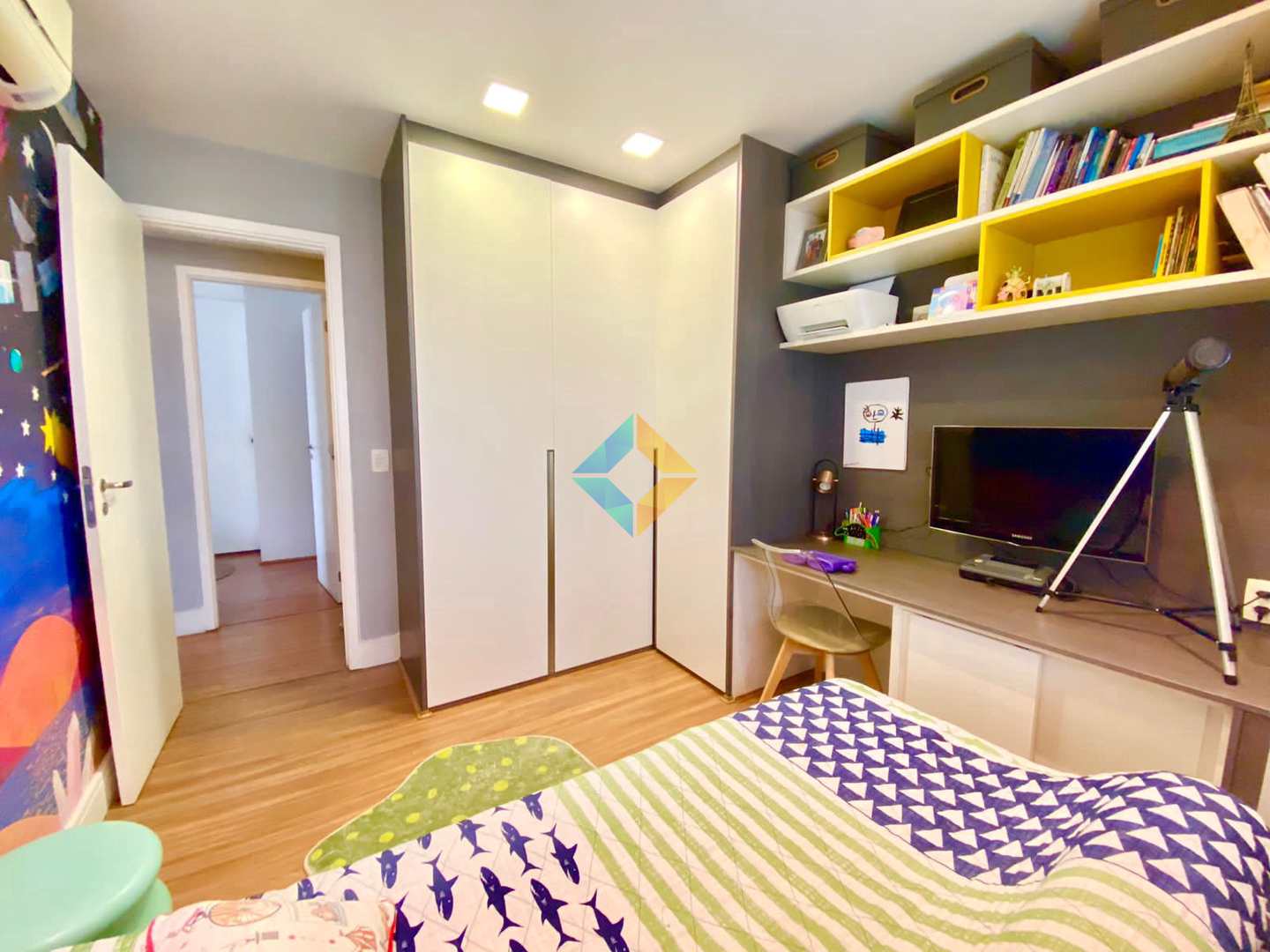 Apartamento à venda com 3 quartos, 110m² - Foto 13