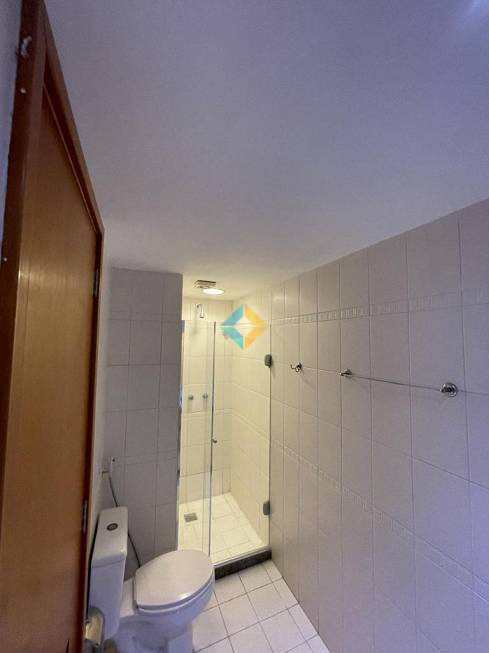 Apartamento à venda com 2 quartos, 80m² - Foto 13