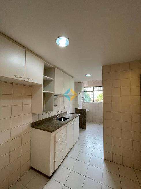 Apartamento à venda com 2 quartos, 80m² - Foto 16