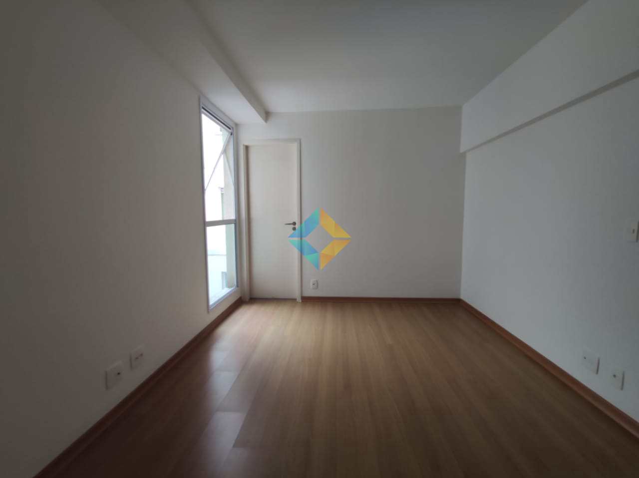 Apartamento para alugar com 4 quartos, 240m² - Foto 17