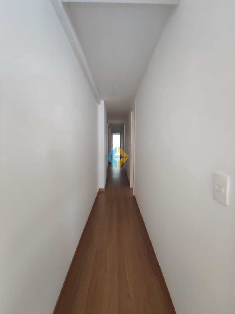 Apartamento para alugar com 4 quartos, 240m² - Foto 15