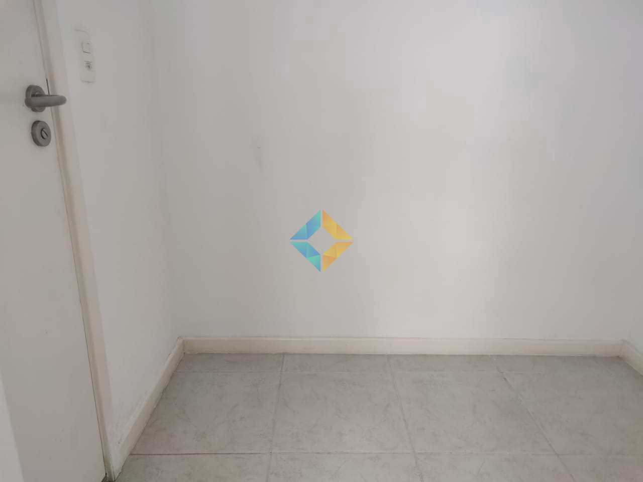 Apartamento para alugar com 4 quartos, 240m² - Foto 36