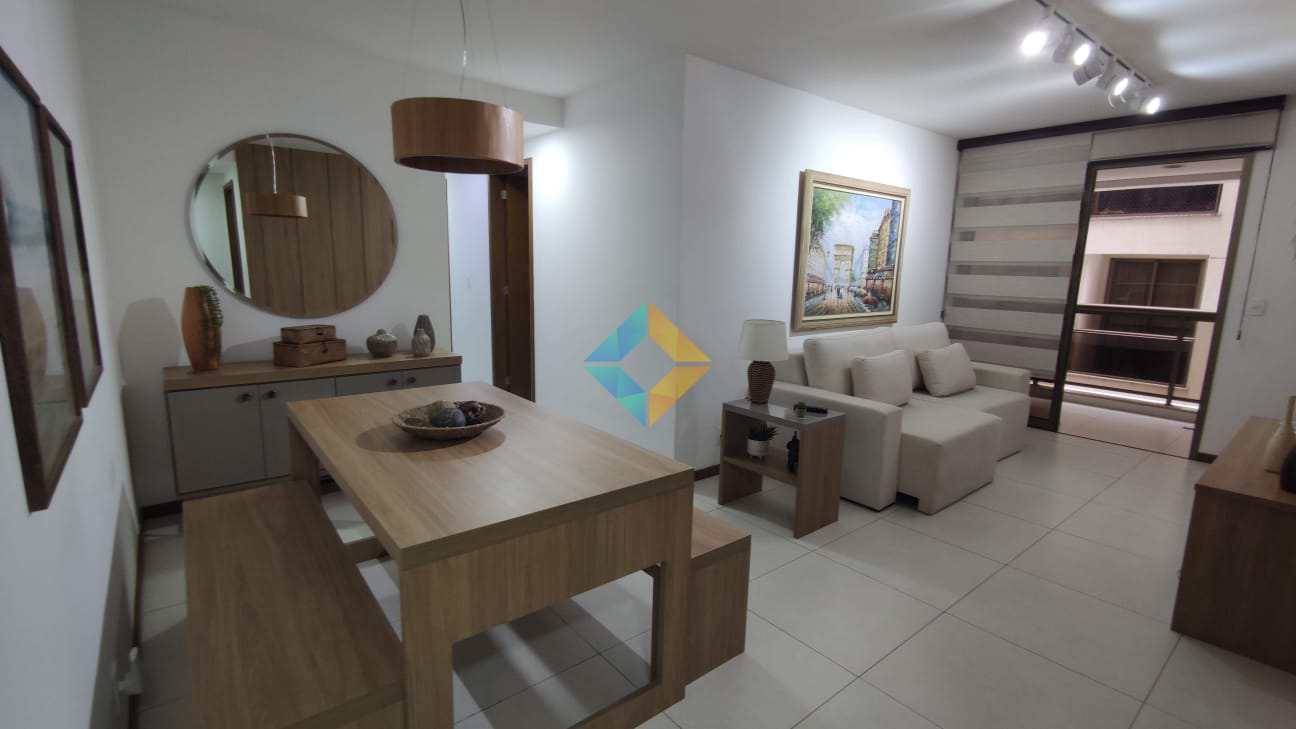 Apartamento à venda com 3 quartos, 110m² - Foto 2