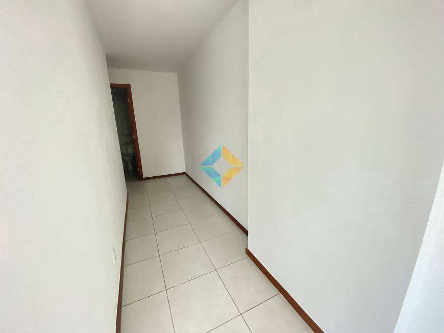 Apartamento à venda com 2 quartos, 81m² - Foto 6