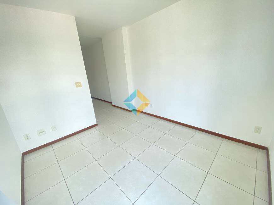 Apartamento à venda com 2 quartos, 81m² - Foto 7