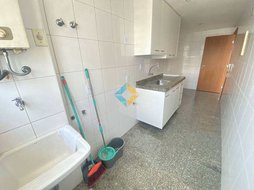 Apartamento à venda com 2 quartos, 81m² - Foto 14