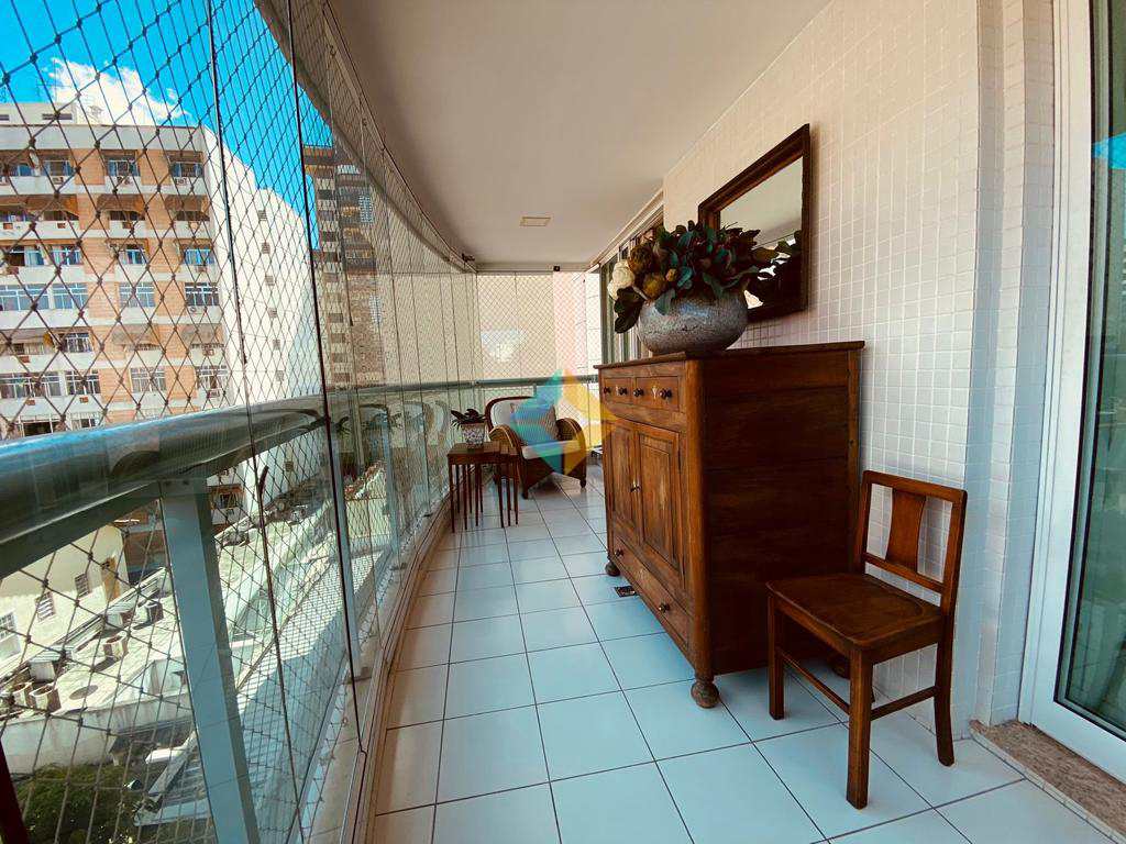 Apartamento à venda com 3 quartos, 138m² - Foto 5