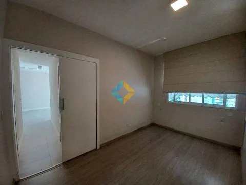 Apartamento à venda com 2 quartos, 87m² - Foto 9