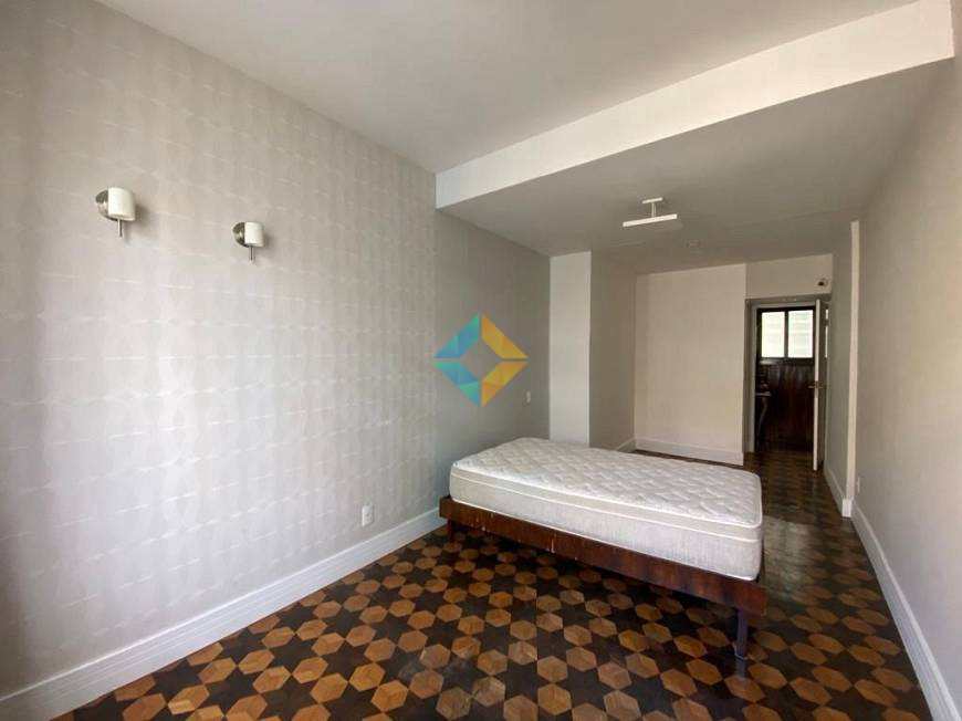 Apartamento à venda com 2 quartos, 130m² - Foto 9