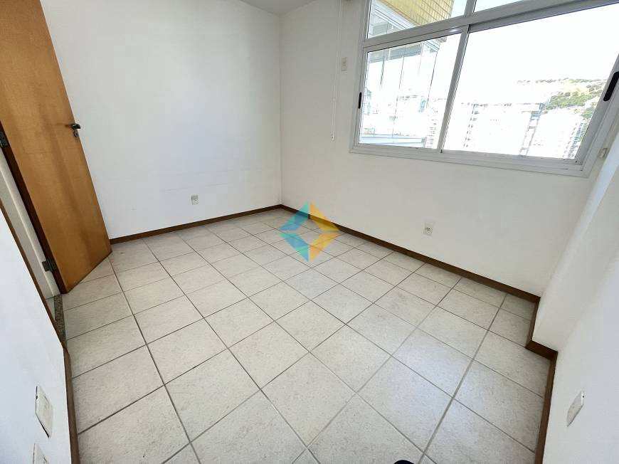 Apartamento à venda com 2 quartos, 85m² - Foto 18