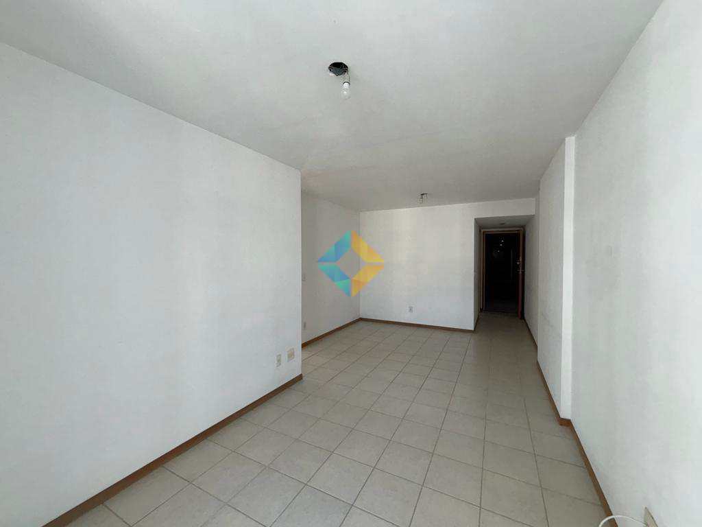 Apartamento à venda com 2 quartos, 85m² - Foto 6